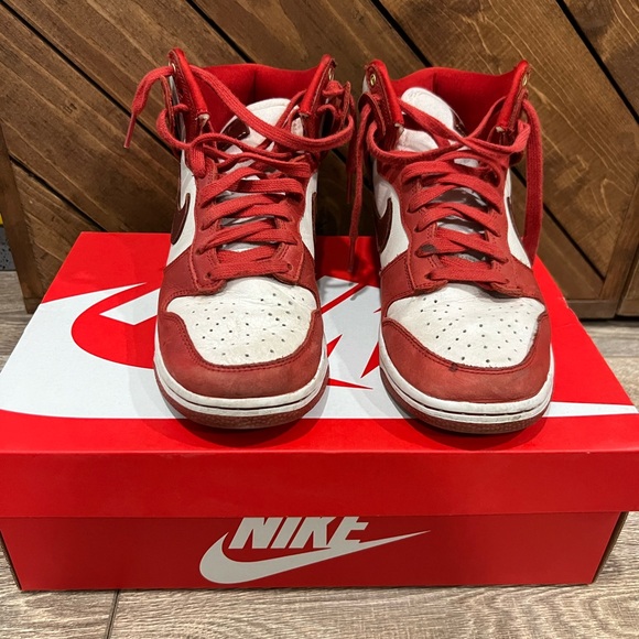 Nike Dunk High LXX Cinnabar Red White - Picture 7 of 12